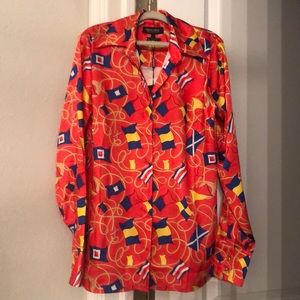 Woman’s house nautical